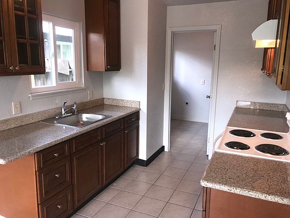 kitchen 2_05132020