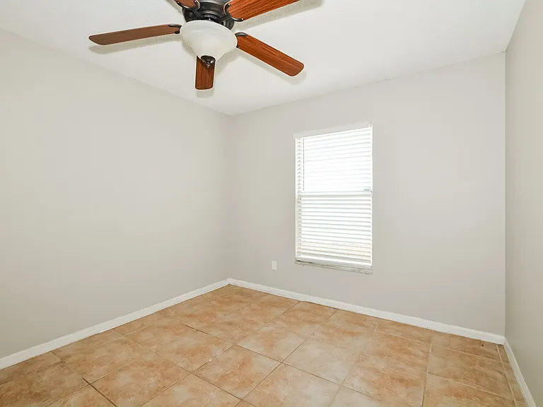 9324 Pavillion Dr — Photo 13