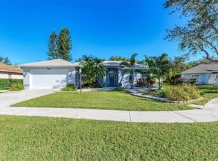 4806 Oak Pointe Way, Sarasota, FL 34233