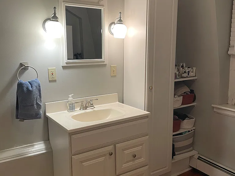8 Beckler Ave #3 — Photo 6