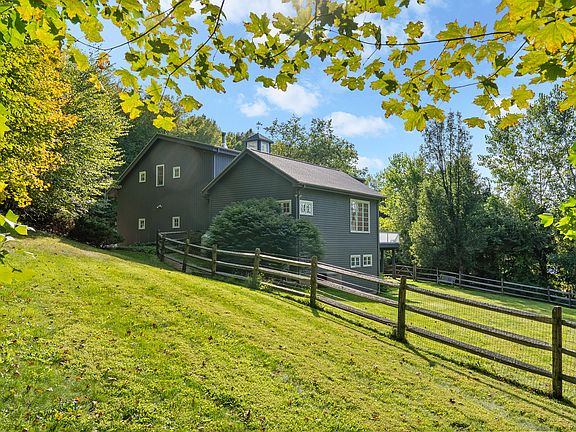 5th image of 84 Gunn Hill Rd