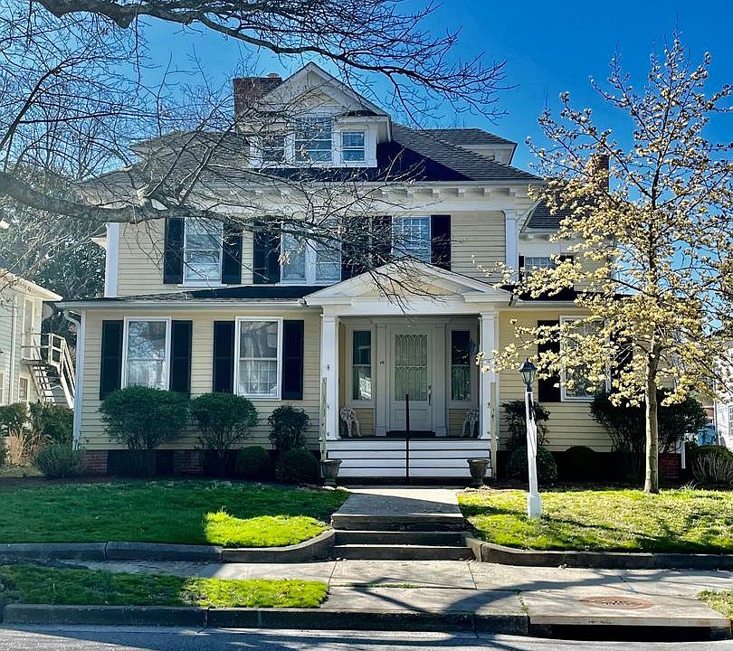 1st image of 116 Goldsborough St