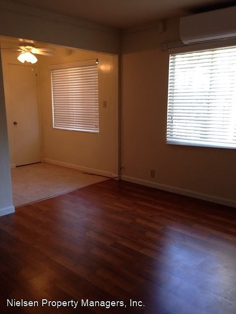 2nd image of 1822 N St APT 5