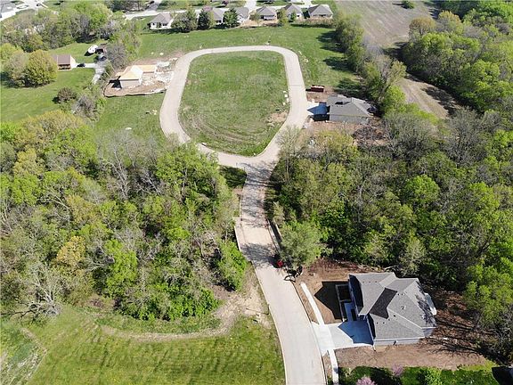 4th image of 2071 Brookside Cir