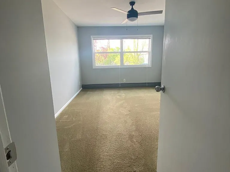 5215 Main St E #2 — Photo 3