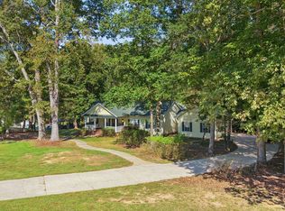 135 Lemarr Dr, Commerce, GA 30529