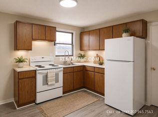 132 Spring St #5, Auburn, ME 04210