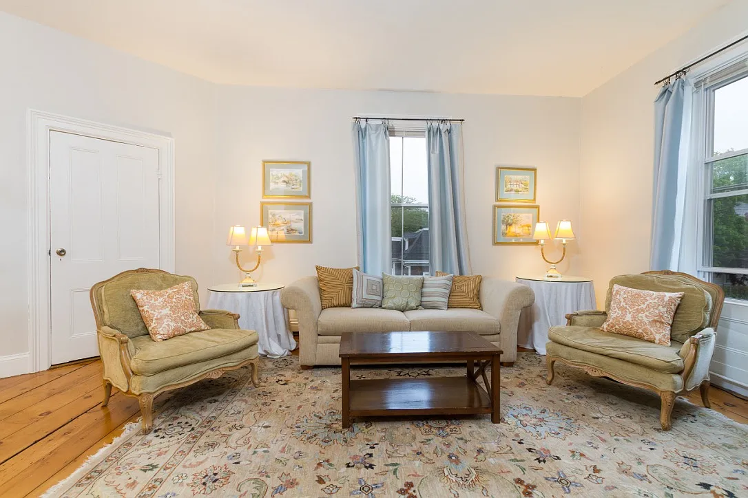 2 bed, 800 sqft, $3,000 — Photo 4