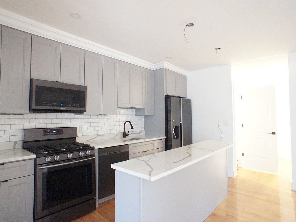 1st image of 121 W 117th St APT 3