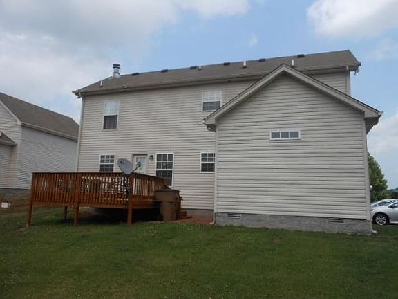 5th image of 2401 N Grafton Ct