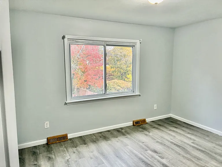 112 Peabody St — Photo 9