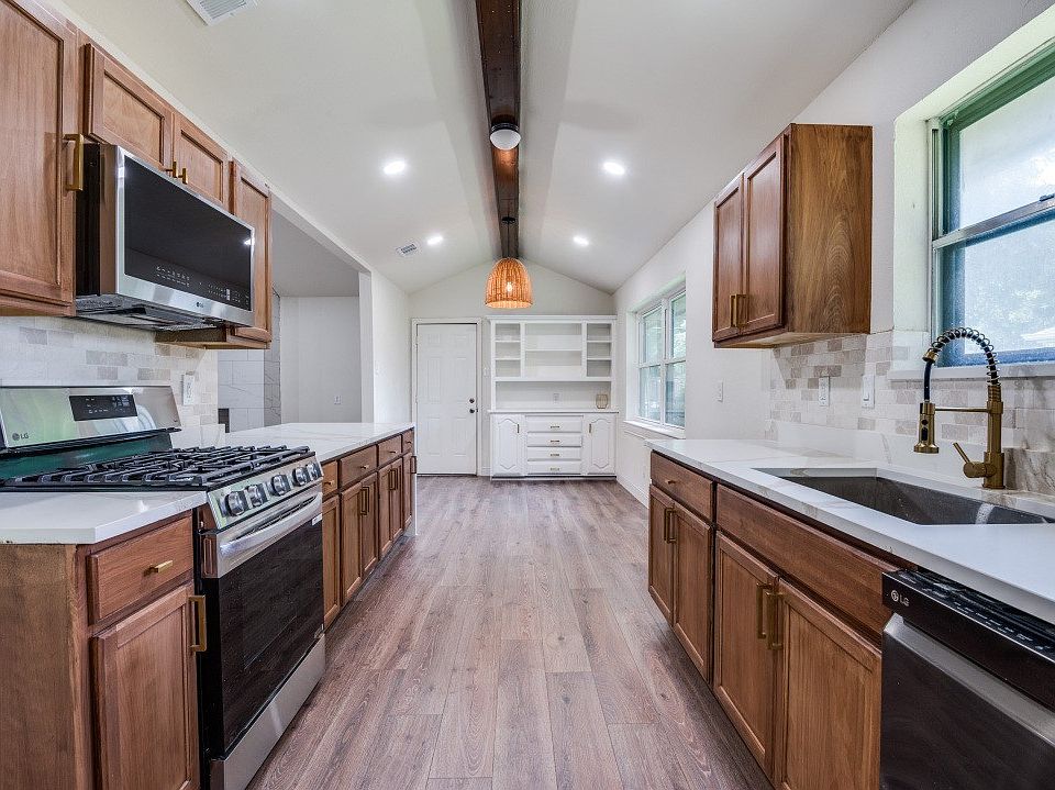 1020 Peach Ln, Desoto, TX 75115 | MLS #20987855 | Zillow