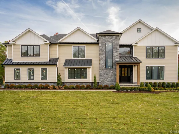 Lot 2 1003 Baldwin Path, Dix Hills, NY 11746