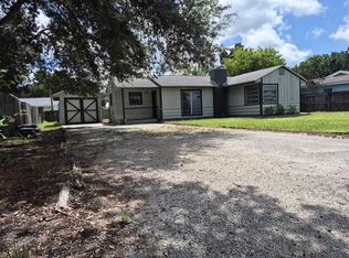 2336 Pelican Dr, Sarasota, FL 34237