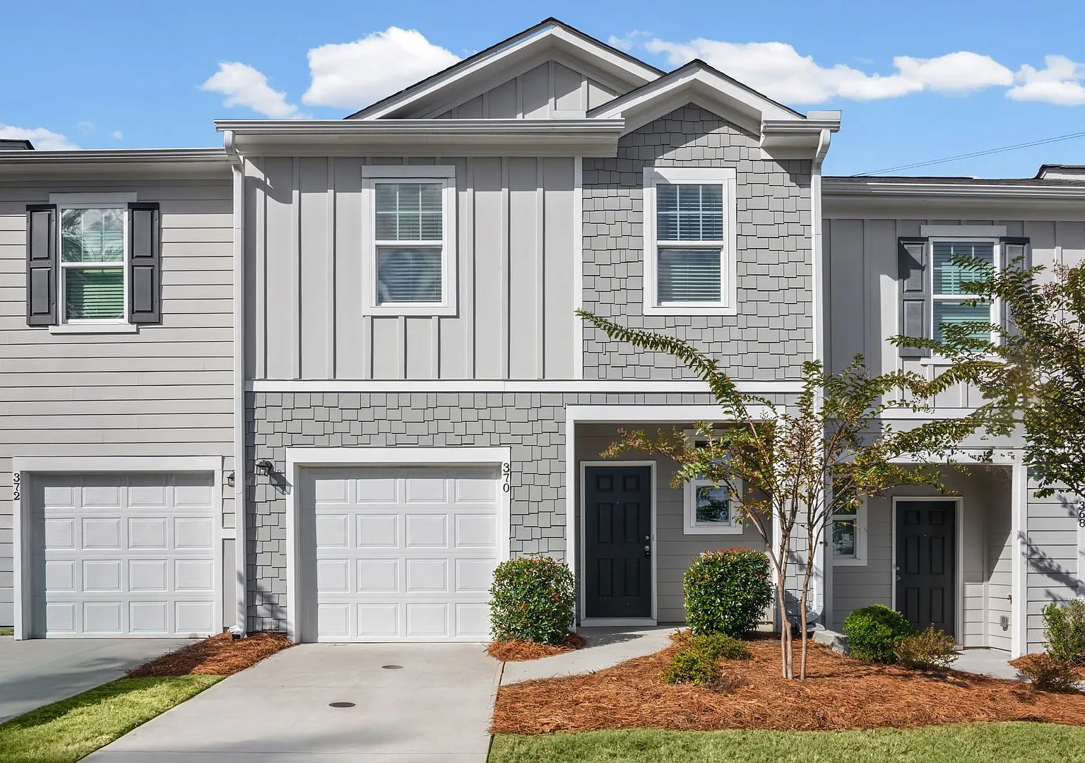 Move In Special -$500 Of First 2 Months Rent With A January 31st Or Sooner Move In Date Welcome H... — Photo 1