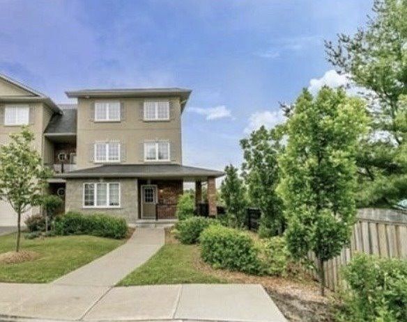 1st image of 49 Ferndale Dr S Unit 9
