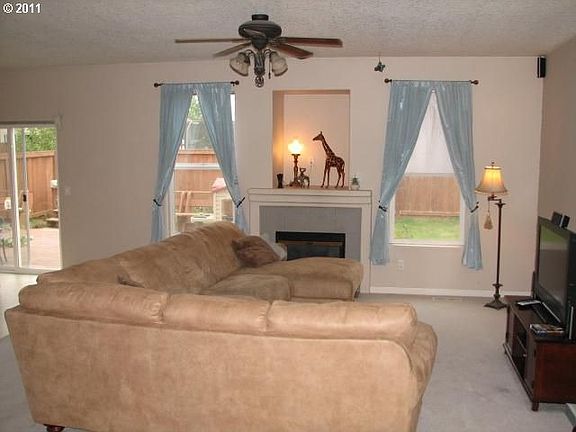 3rd image of 1264 Mulinex Ave