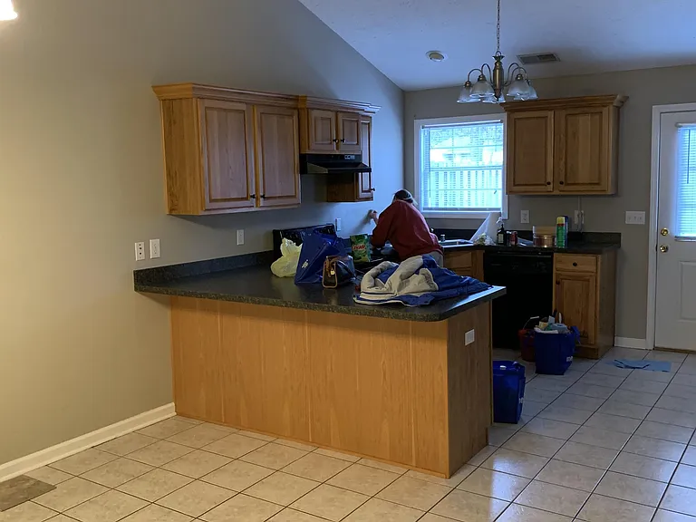 104 Johnson St #1 — Photo 4