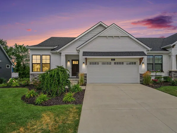 2153 Perennial Dr, Hudsonville, MI 49426