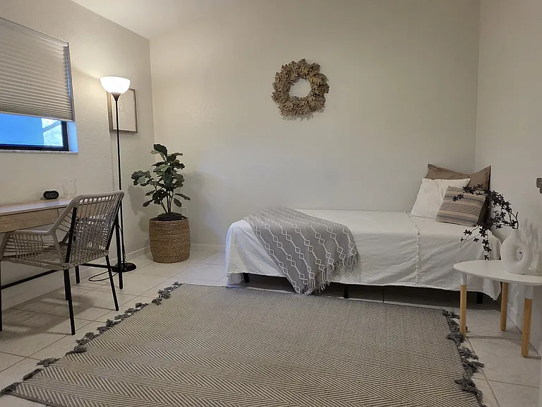 2474 Islander Ct — Photo 13
