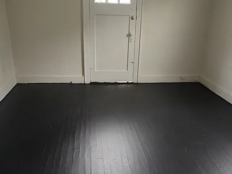 518 W Dakota Ave — Photo 5
