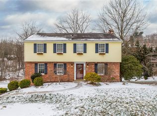 171 Fawn Valley Dr, McMurray, PA 15317