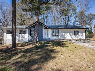2623 Regal Cir, Lawrenceville, GA 30044