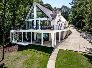 1111 Katherine Ln, Greensboro, GA 30642