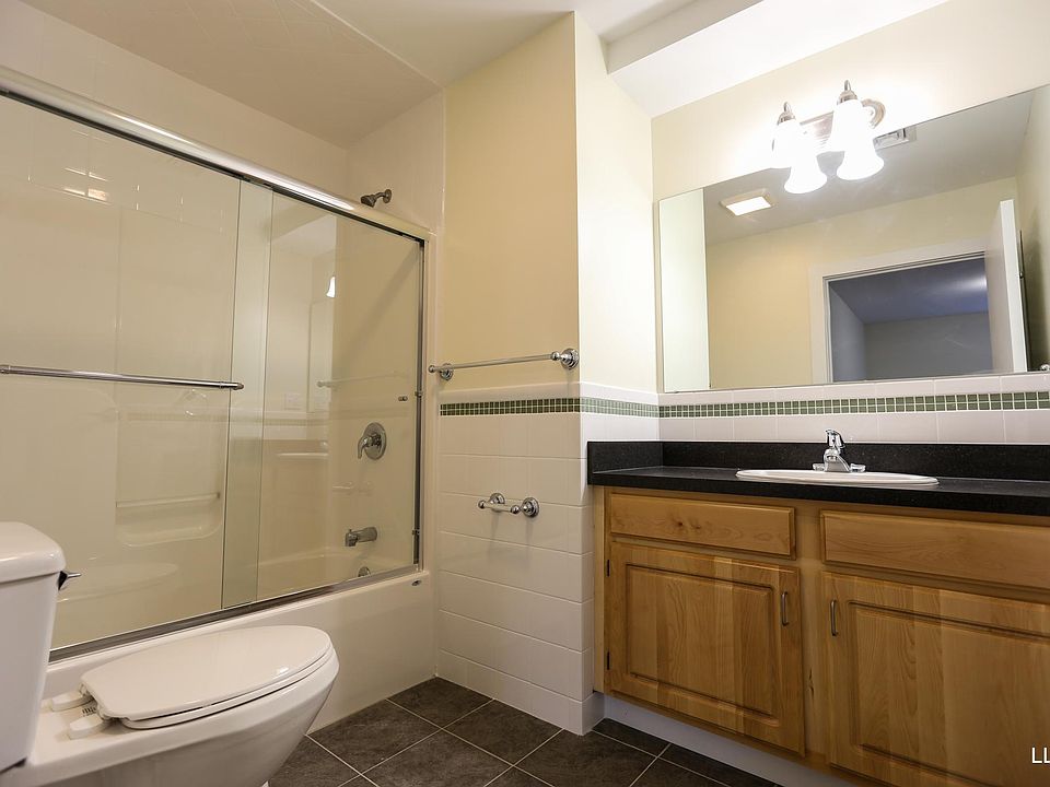 2nd image of 78 Cedar St APT 203