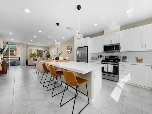 1955 Infinity Ln, Chula Vista, CA 91915