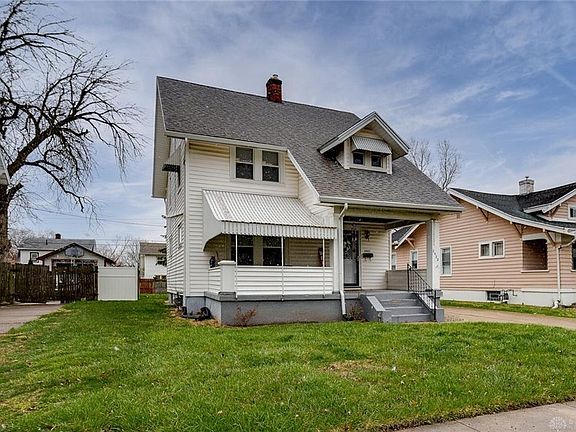 3rd image of 2422 Auburn Ave