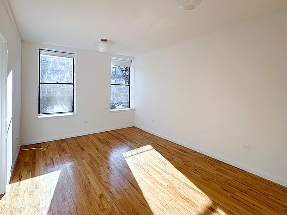 3rd image of 121 W 116th St APT 4D
