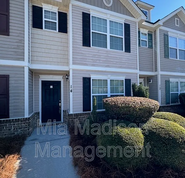 14 Winter Lake Cir — Photo 2