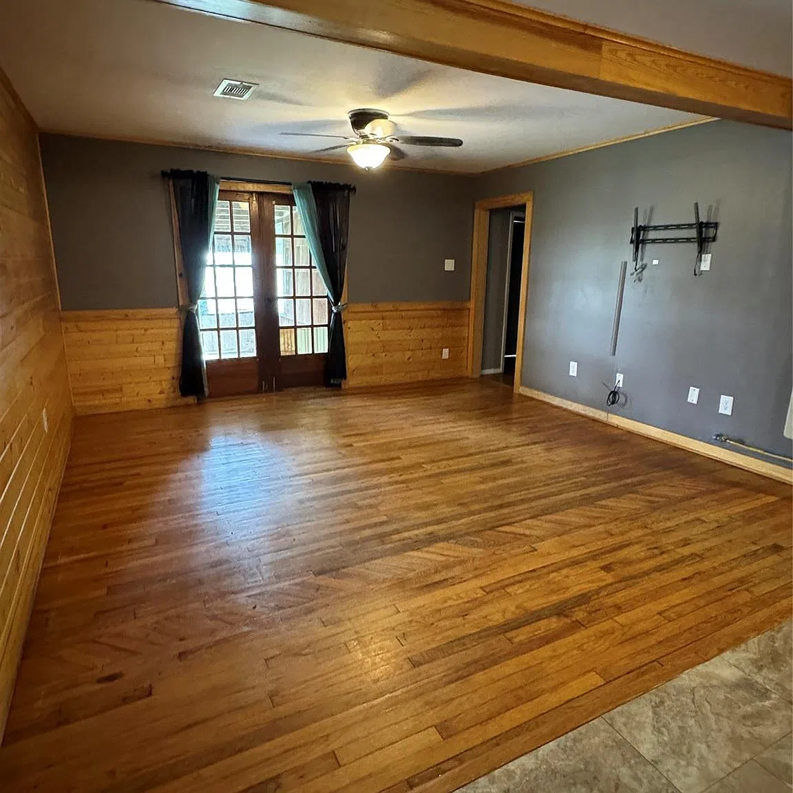 3 bed, 2.0 bath, 1488 sqft, $1,500 — Photo 2