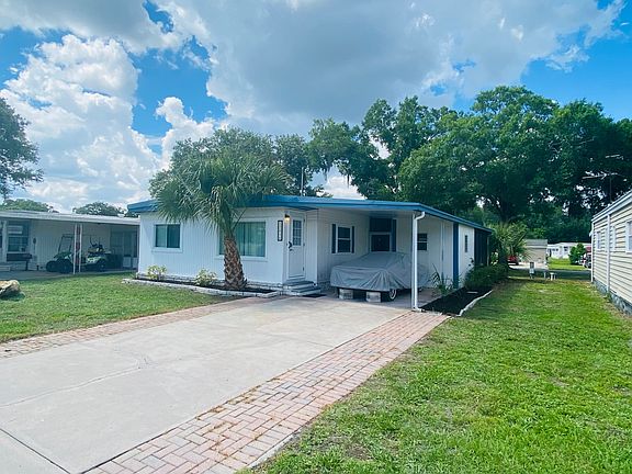 2nd image of 12616 Silver Shores Ln