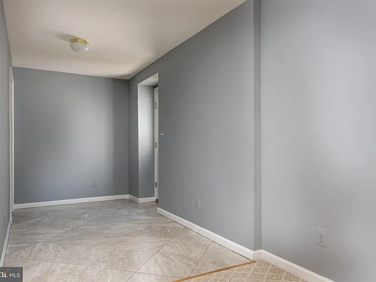 15121 Toccoa Ct — Photo 31