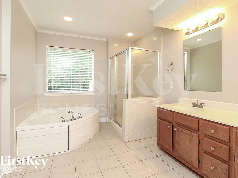13224 Greycrest Dr — Photo 10