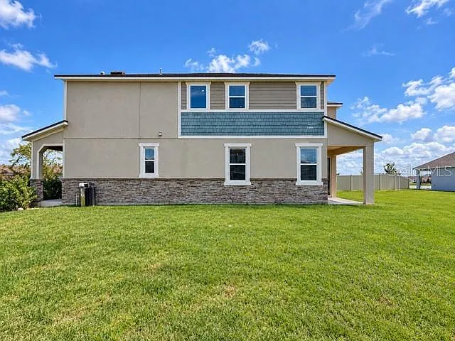 4 bed, 3.5 bath, 2764 sqft, $3,000 — Photo 3
