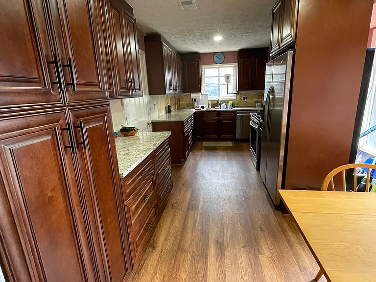 3755 Station Dr NW — Photo 2