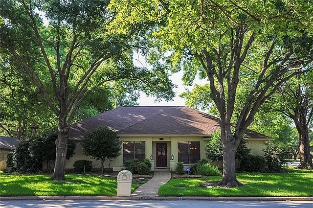 1st image of 1113 Pinehurst Ct