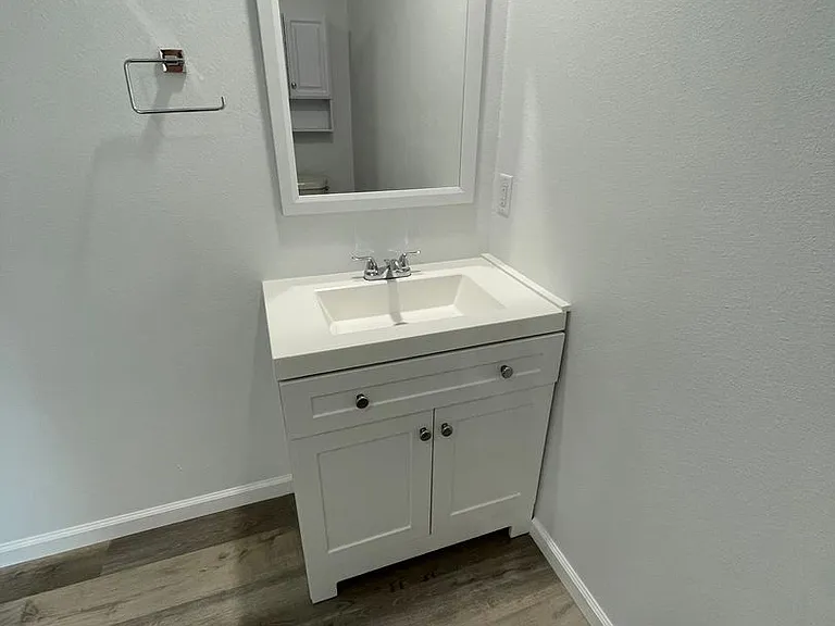 413 Doxey St #2 — Photo 6