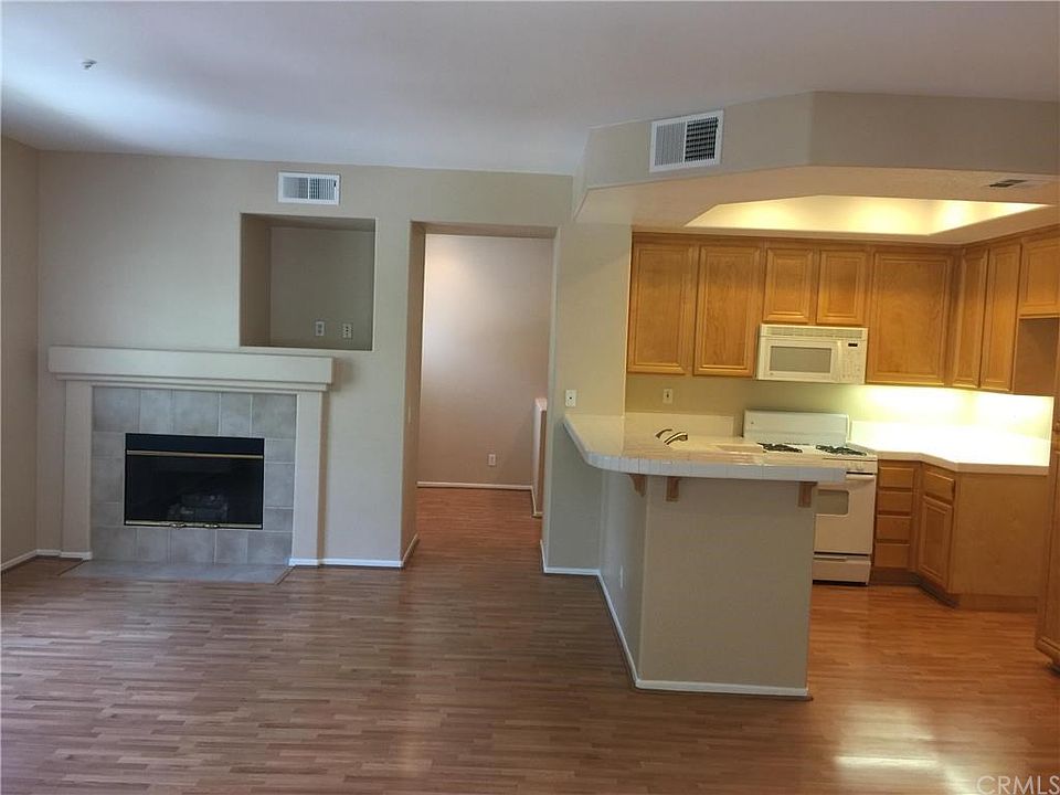 1st image of 20 Leucadia #96