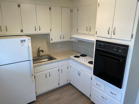 5th image of 460 N Winchester Blvd APT 15