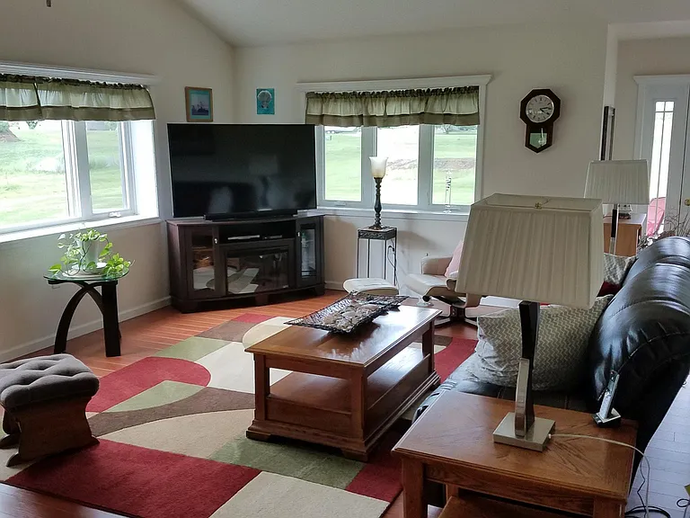 43259 Martusewicz Ln — Photo 3