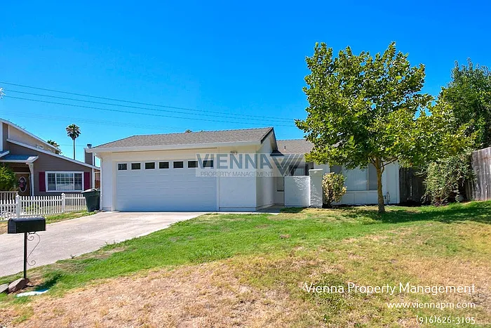7201 Lesterford Ct photo 1