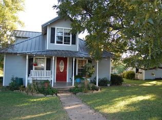 313 Fm 209 E, Woodson, TX 76491