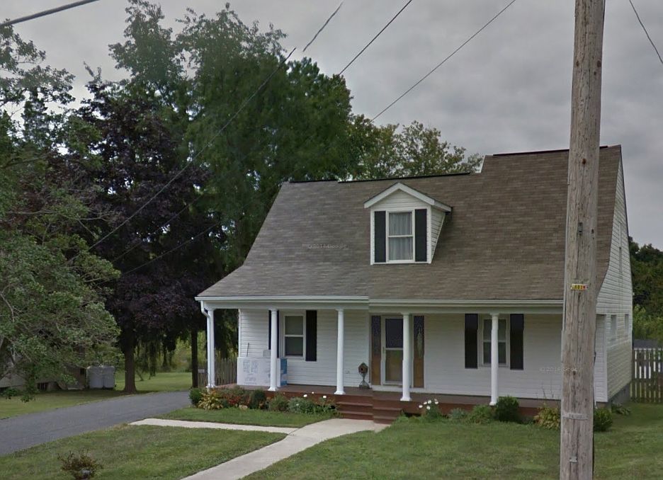 2nd image of 514 N Paradise Rd