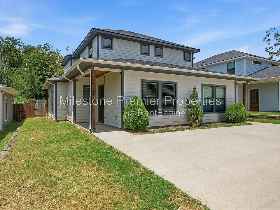 1315 S 5th Ave