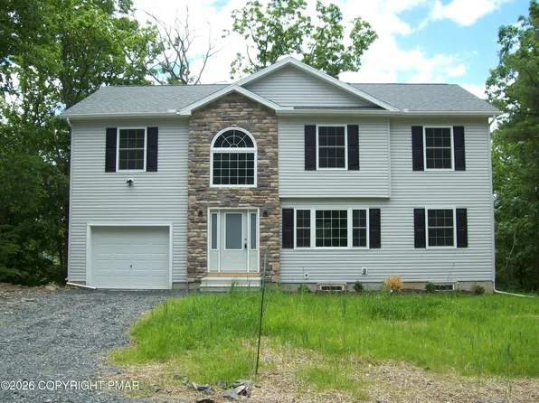 2634 Majestic Ct, East Stroudsburg, PA 18302
