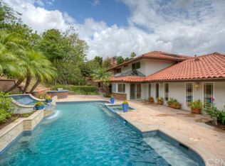 2242 Pavillion Dr, Santa Ana, CA 92705